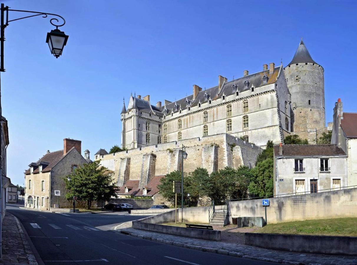 Maison Au Pied Du Chateau Châteaudun Kültér fotó